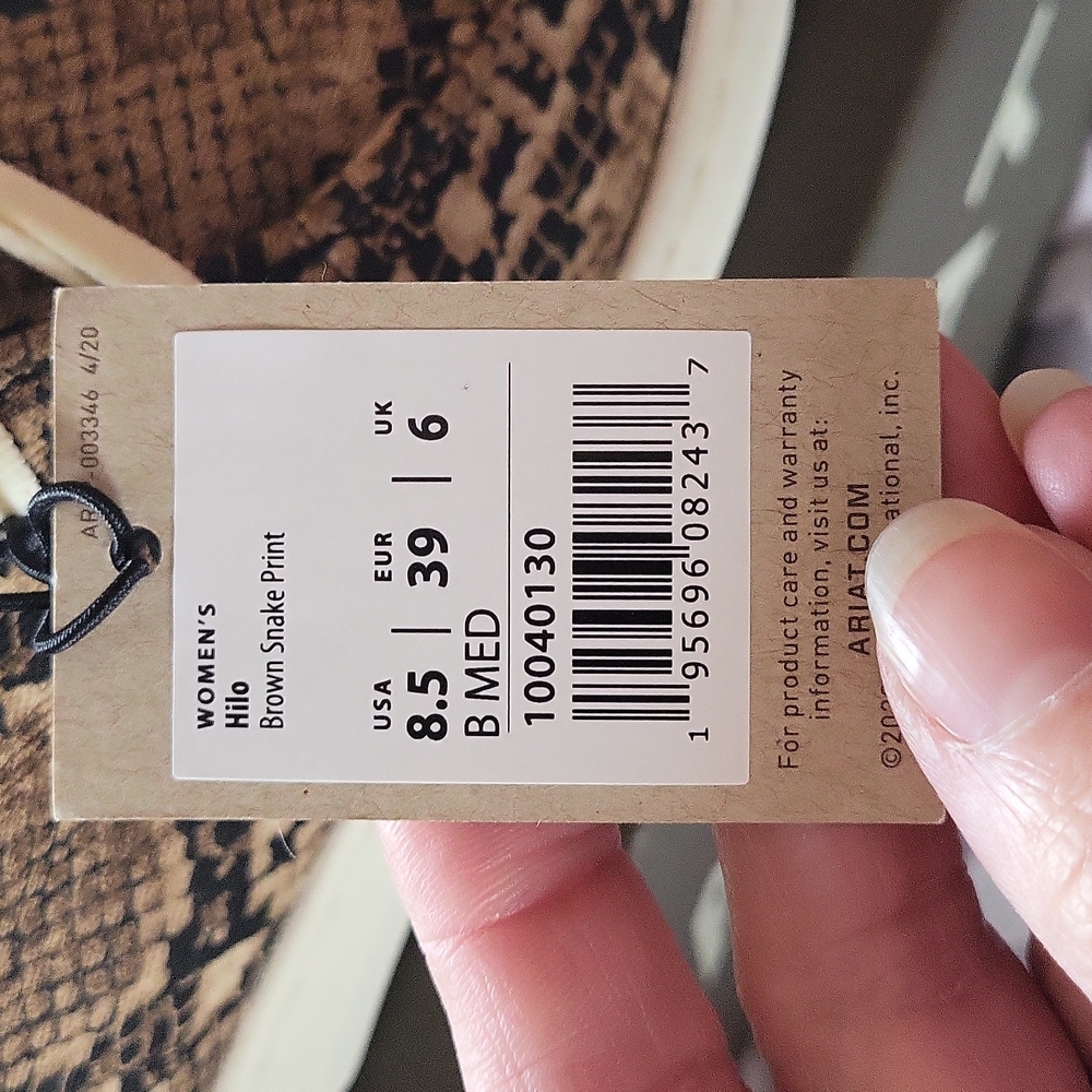 NWT Ariat Hilo size 8.5 - Picture 3 of 4